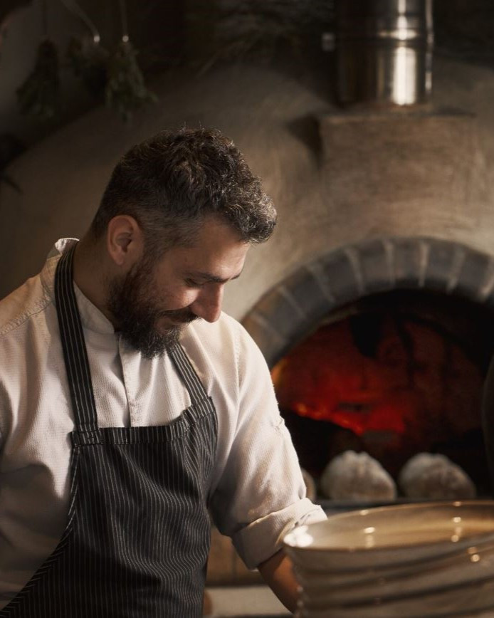 Chef del Restaurante Epsilon en el hotel boutique Legacy Gastro Suites 