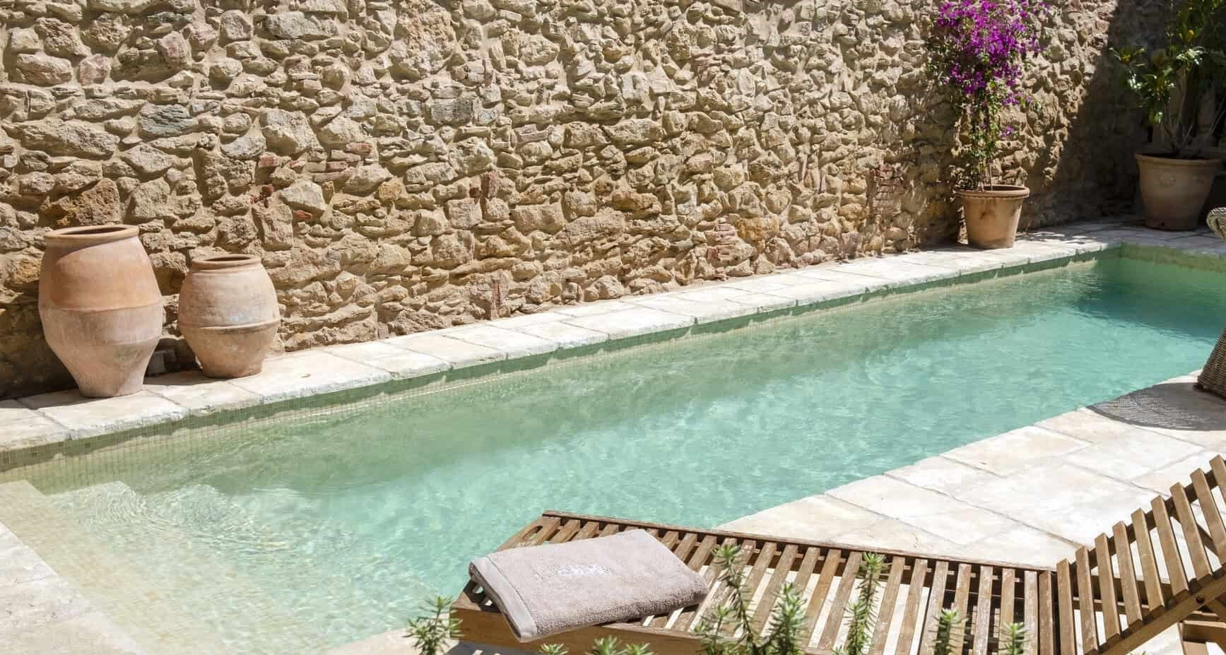 Piscina del hotel boutique Casa Peya 