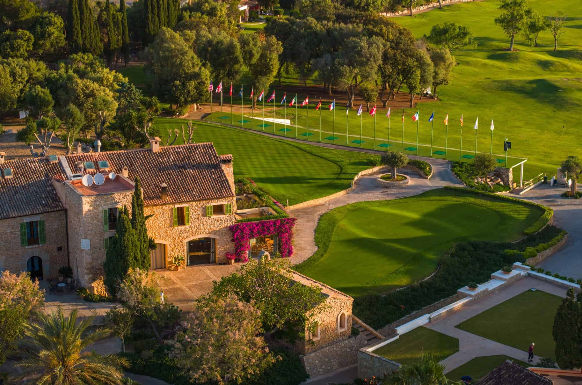 Hotel boutique with golf course in Mallorca at Pula Golf Resort 